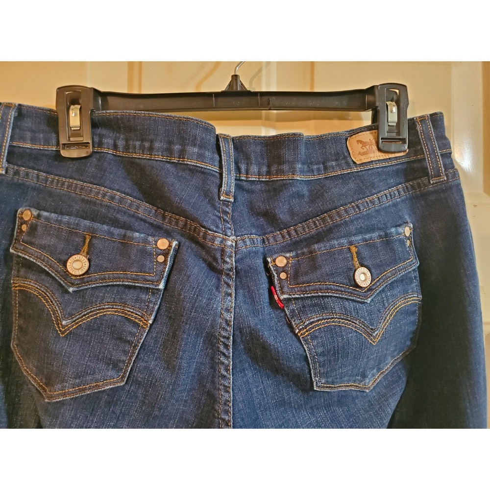 Levi's 505 Womens Straight Leg‎ Denim Jean Sz 10 Embroidered Back Flap Pocket